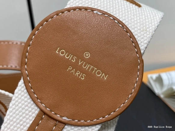 Aaa replica bags VUITTON LOUIS TWIST MM-23*17*9.5CM 0710